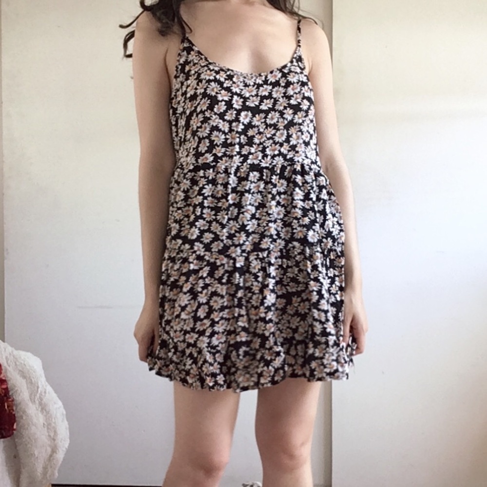 Brandy Melville Jada dress